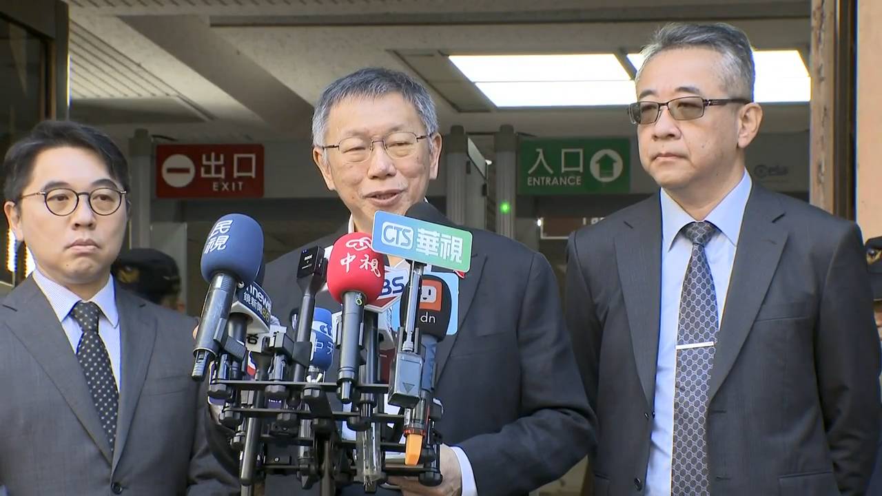 d6730e9f 8b9e 43f6 b101 00b1fbdeb591